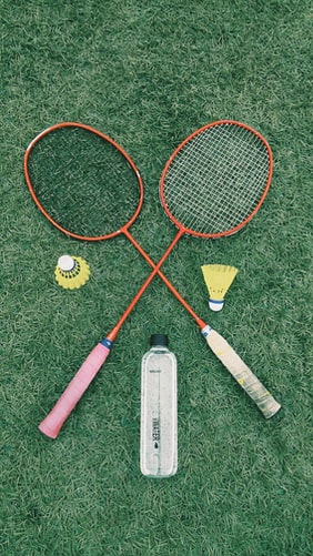 raket badminton