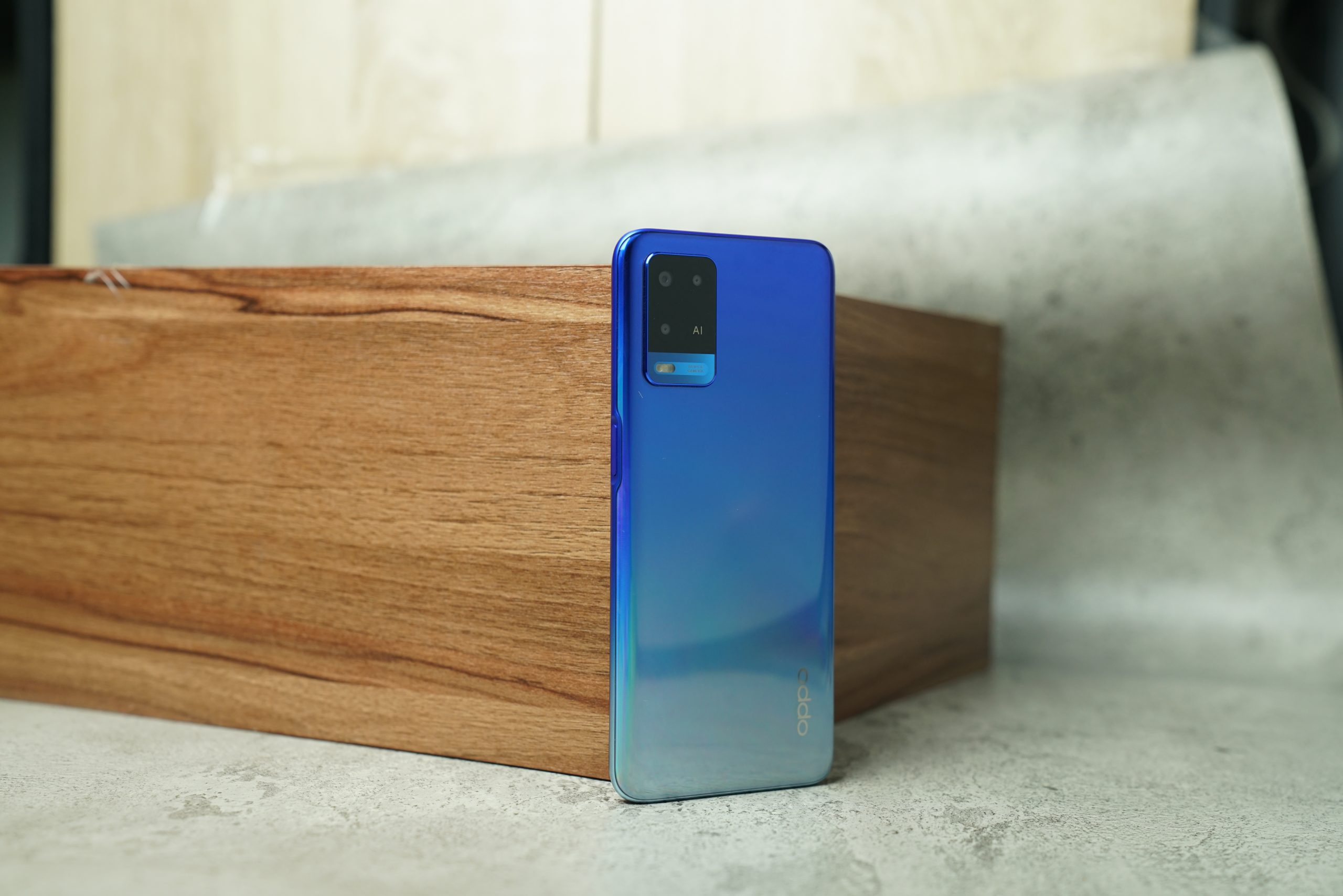 review OPPO A54