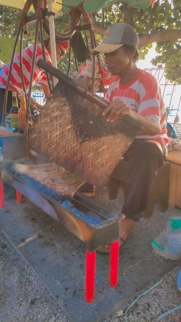 sate lalak sate laler