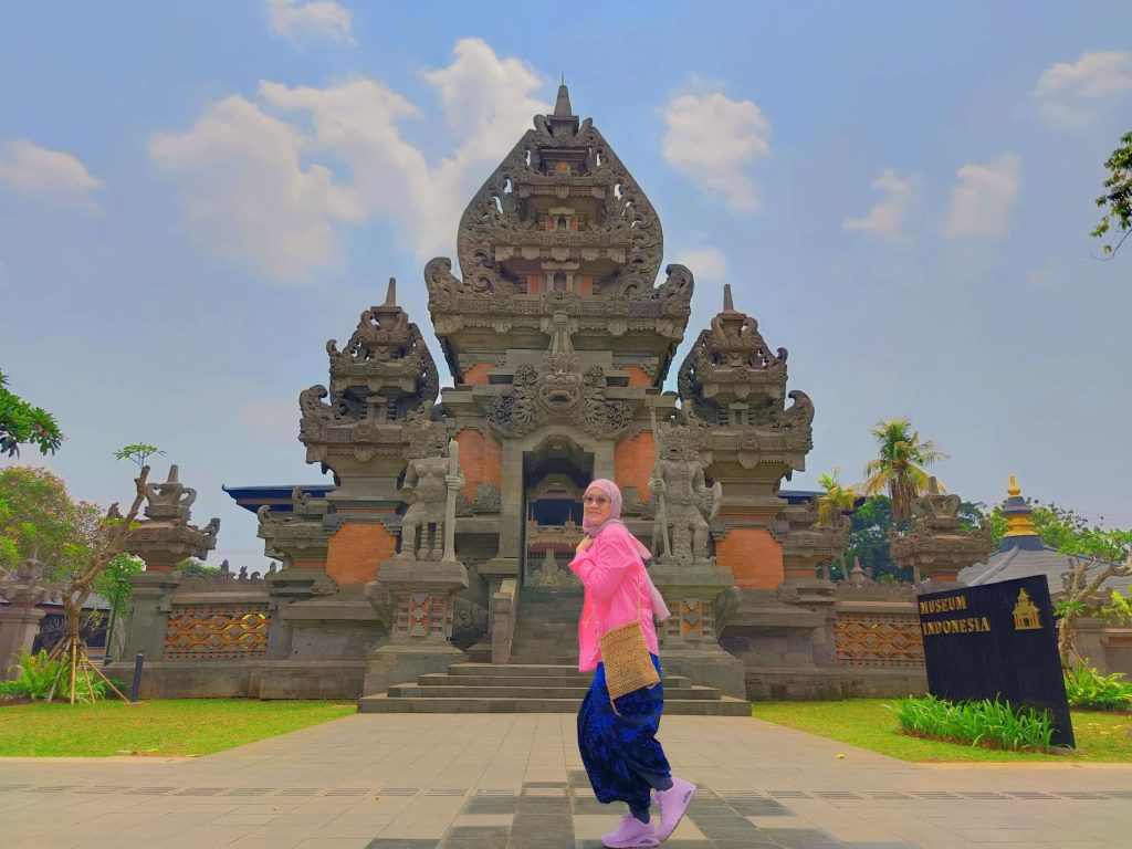 museum indonesia TMII