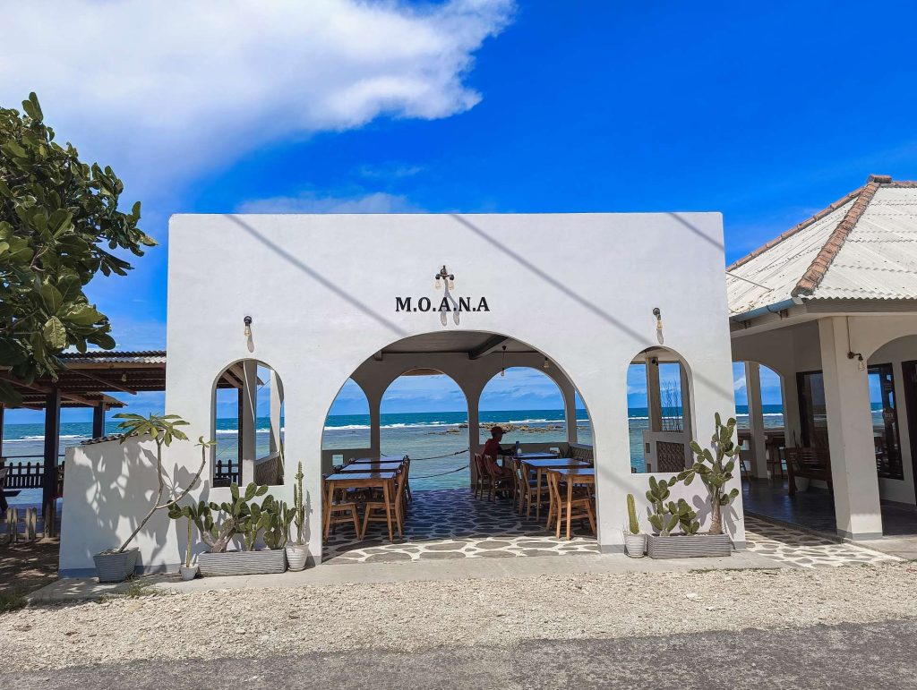 moana beach cafe