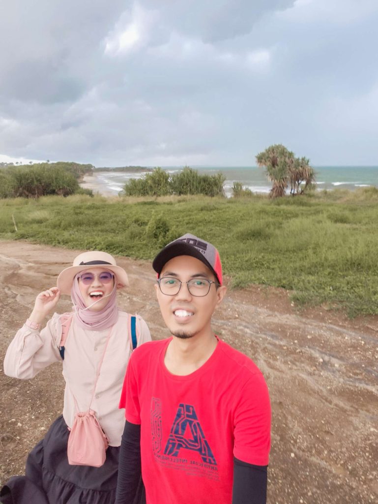 Batu Panganten Ujung Genteng