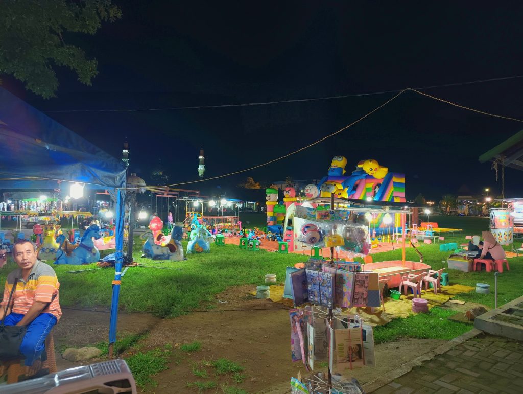 Rekomendasi Wisata Pacitan Alun-Alun Pacitan