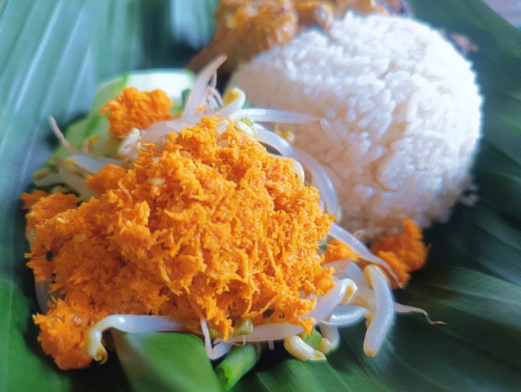 Ayam Lodho Pak Yusuf Trenggalek